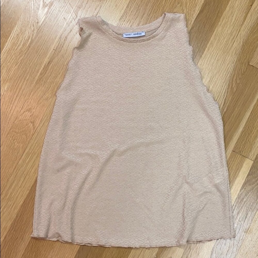 Beige textured tank